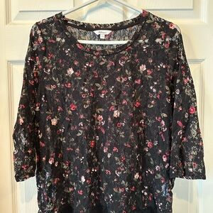 Reitmans Black and Pink 3/4 Sleeve Boxy Blouse